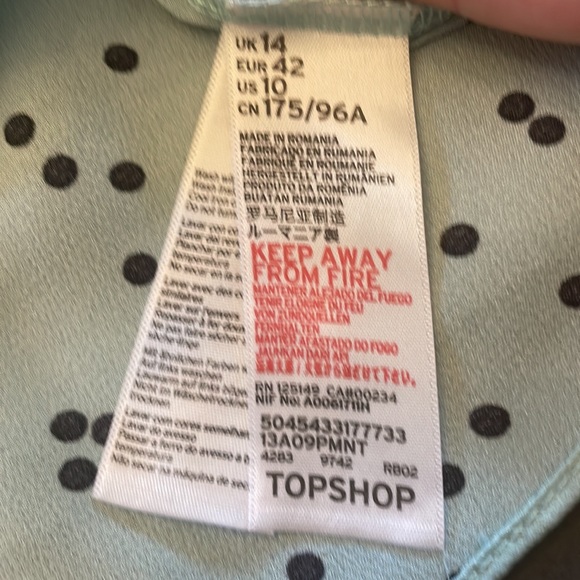 TOPSHOP scalloped dot cami - Picture 3 of 3